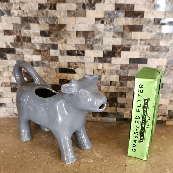 Other - Gray Cow Creamer Dispenser